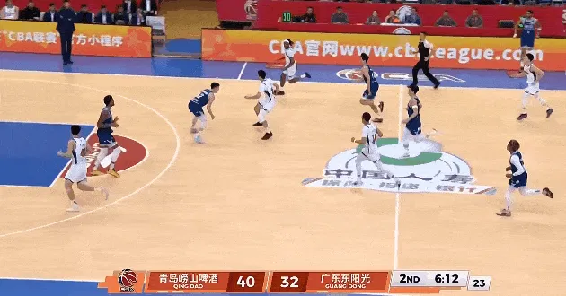 开云登录入口地址-崔永熙一条龙试图隔扣米奇被封盖，后者砍下23分6篮板2抢断3盖帽